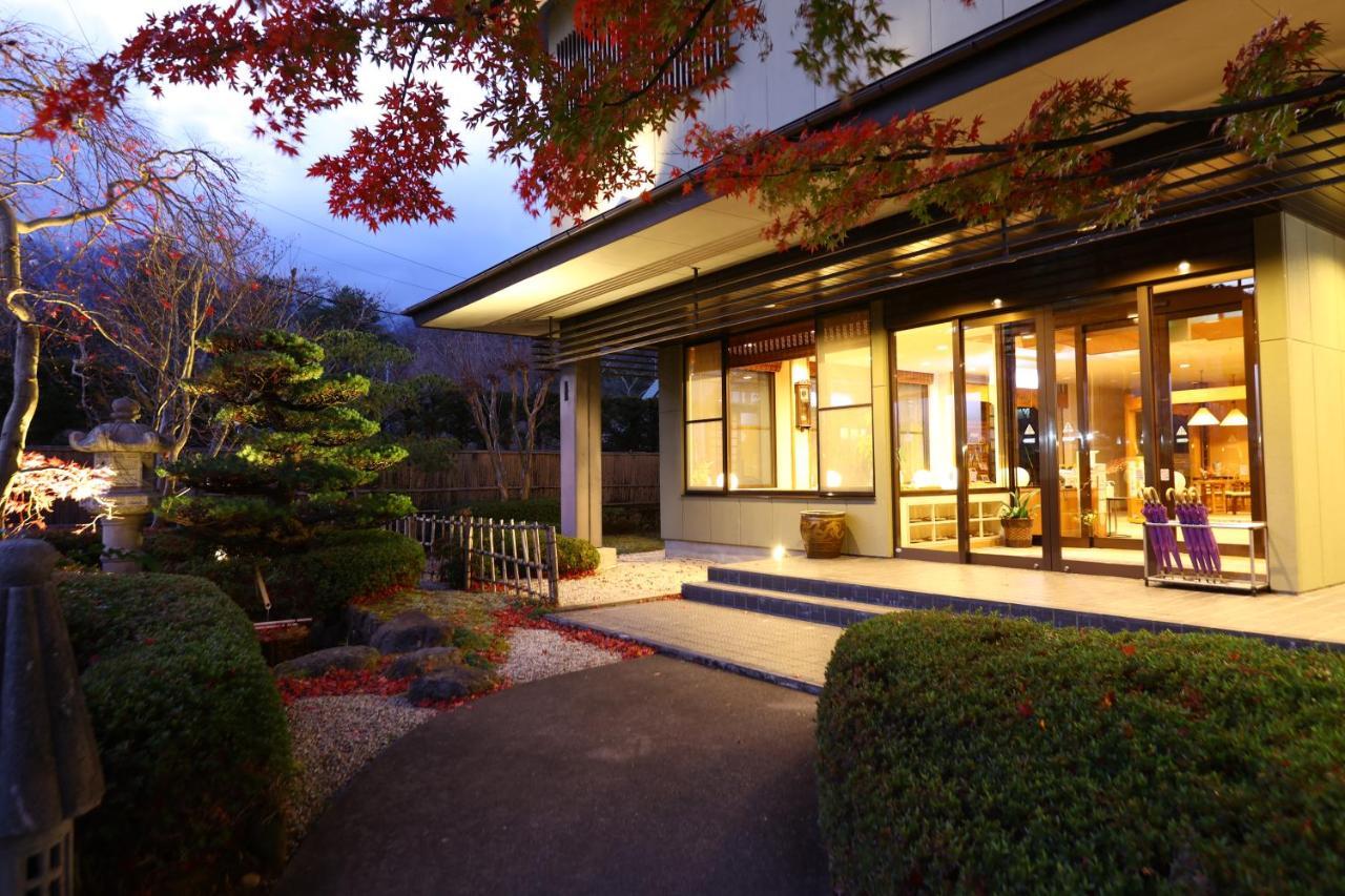 Hotel Yamabuki Komagane Exterior foto